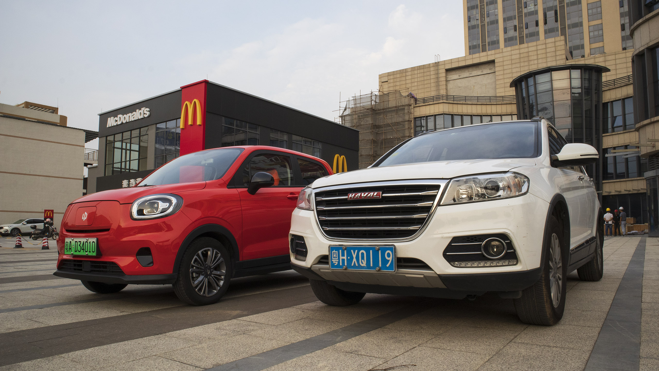 403公里续航,零跑t03310轻享版深度体验