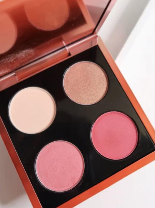 有哪些好看的联名款,好看又贵但没用的联名款