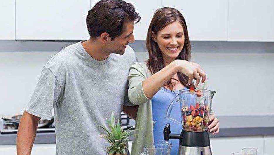 新生儿遭嫌弃,新生儿出生被嫌弃丑