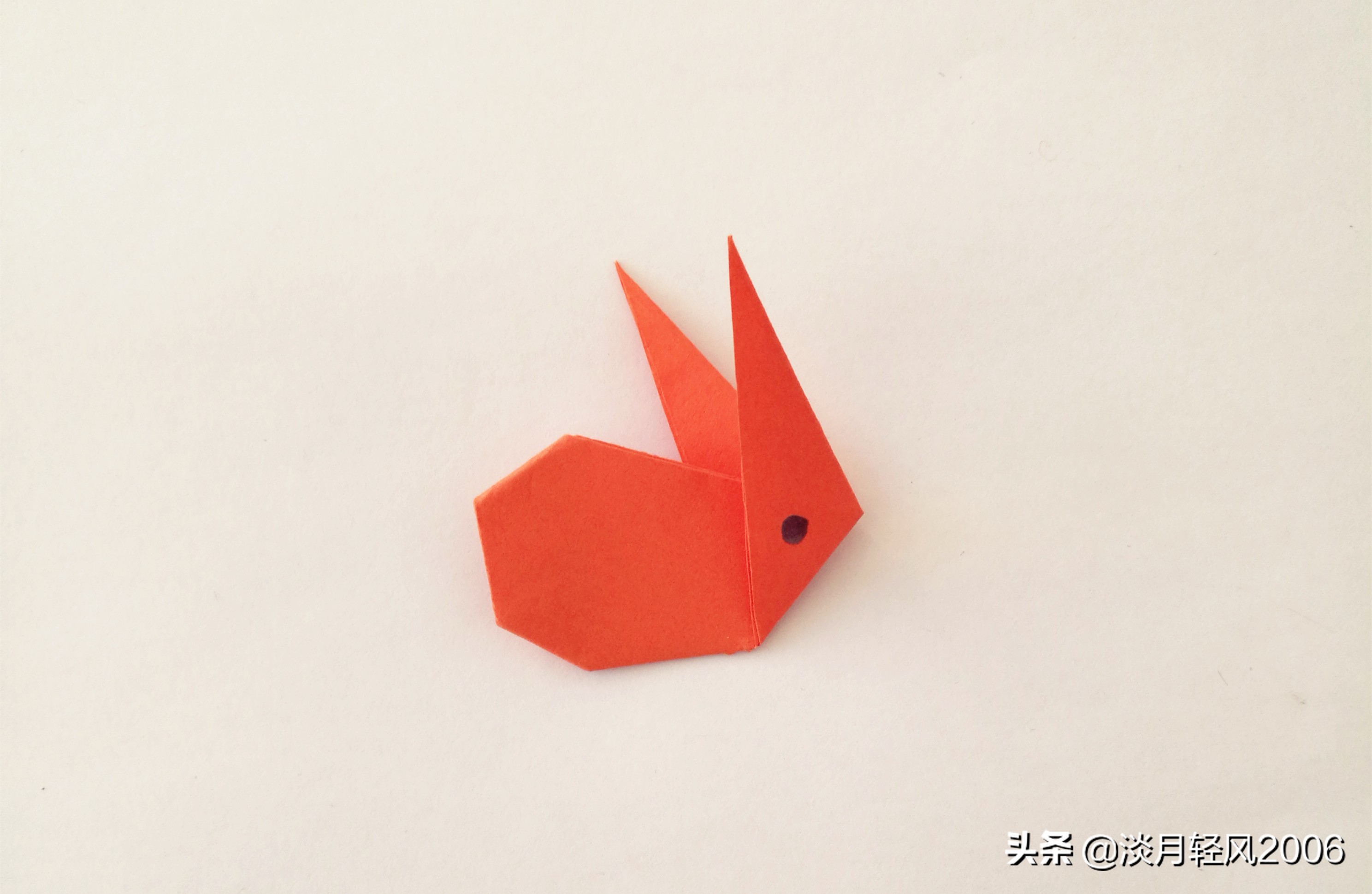 小兔子折纸正方形纸,折小兔子幼儿园手工折纸