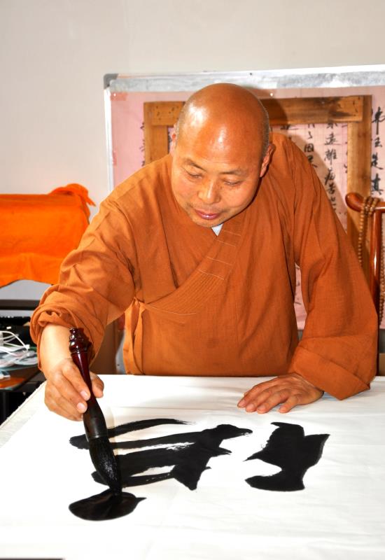 印信法师：深居古寺禅心坚定，传承文化复修中兴