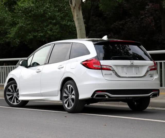 14年本田杰德1.8lcvt尊享版,杰德和卡罗拉哪个可以入手