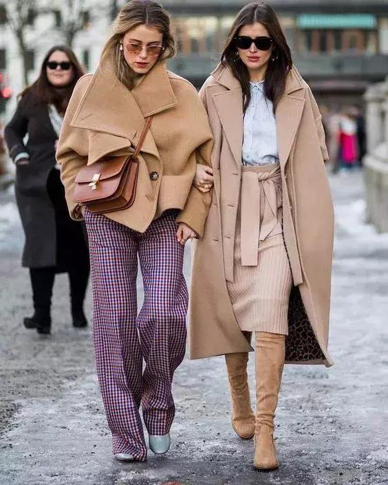 冬季爆款洋气羊绒围巾,这款新潮羊绒围巾温暖又漂亮