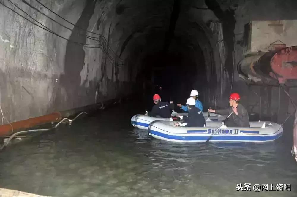 什么是川藏铁路，何以令人生畏又非建不可且必建成？