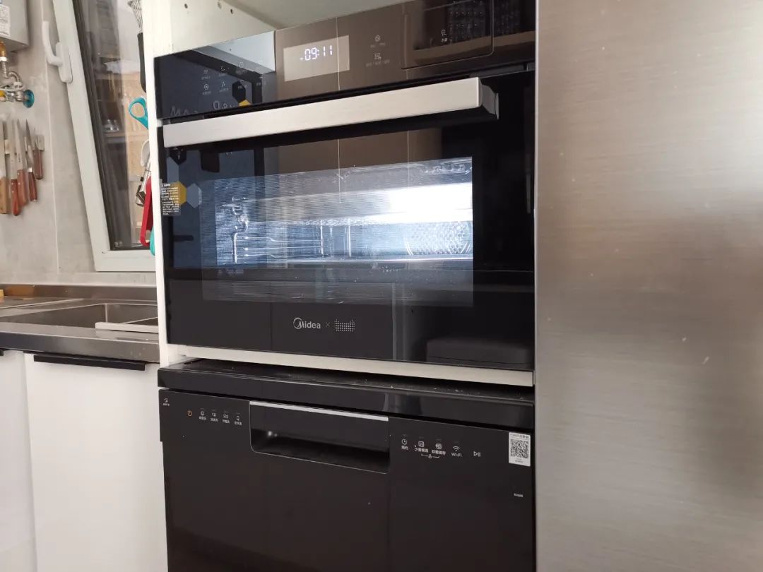 我想问家用台式蒸烤箱哪款最合适,哪款嵌入式蒸烤一体机好