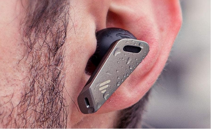 iphone13没有耳机孔怎么k歌,iphone13没有耳机如何玩唱吧