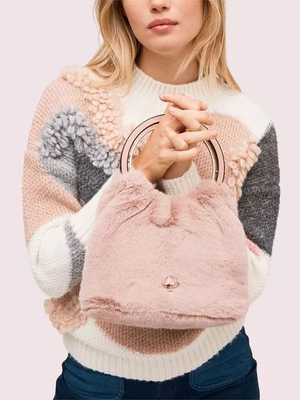 今年流行什么样的包秋冬,春季新款潮流百搭经典包