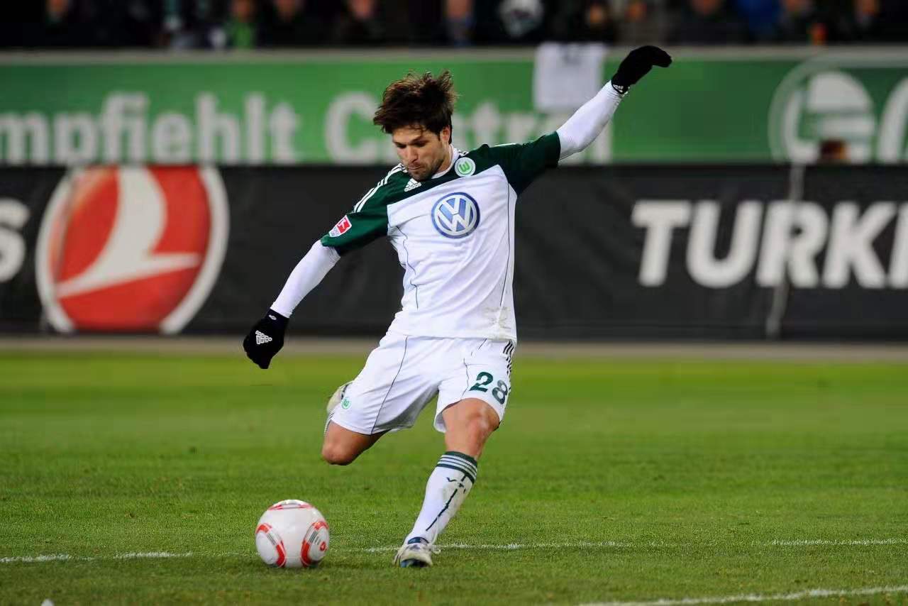 足坛十大天才陨落,天赋异禀却英年早逝的历史人物