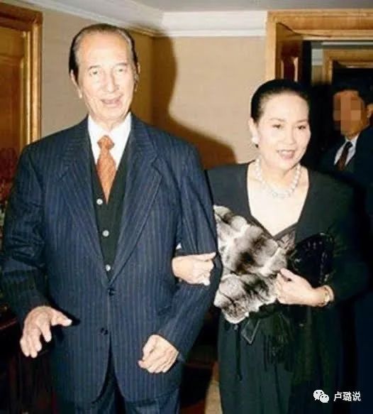 赌王的四个老婆现在状态,赌王四个太太的孩子们关系好吗