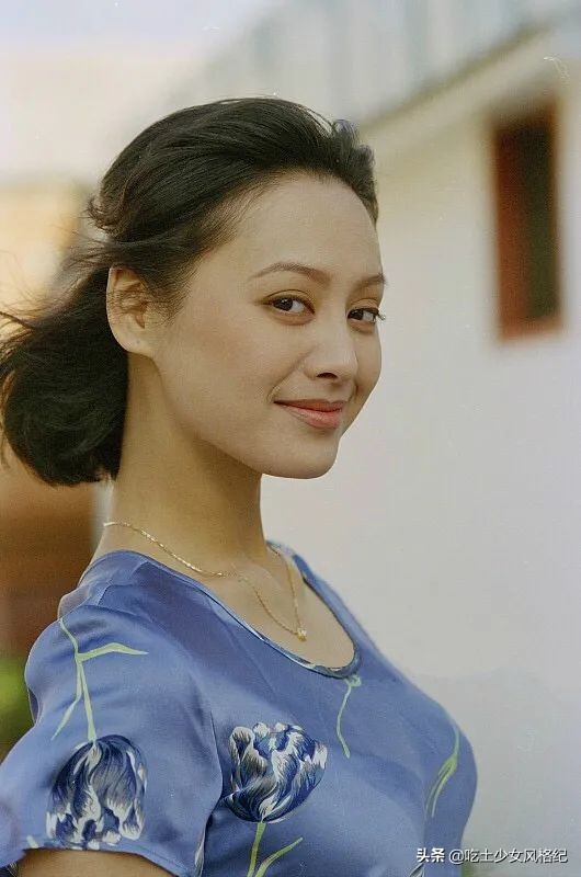 娱乐圈中绝色美人,娱乐圈清纯大美人