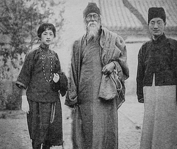 林徽因眼里的徐志摩是怎样的？