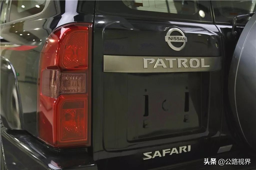 途乐y61和丰田lc79谁更厉害些,丰田lc76与途乐y61谁更强