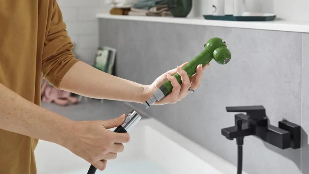 摩恩、德立菲、劳芬、卡德维、唯宝、高仪、汉斯格雅、TOTO、松下、东芝...国外品牌新品曝光