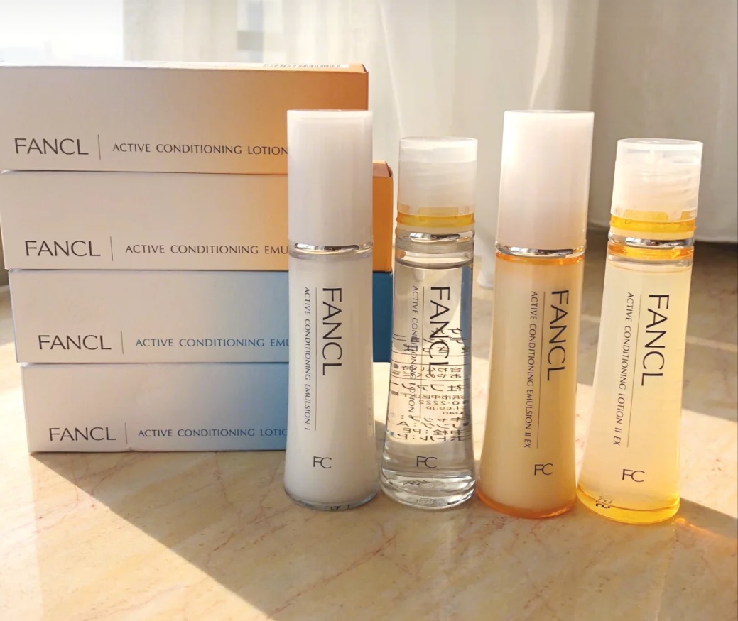 痘敏肌适合怡丽丝尔水乳,怡丽丝尔凝光漾采水乳适合油皮吗