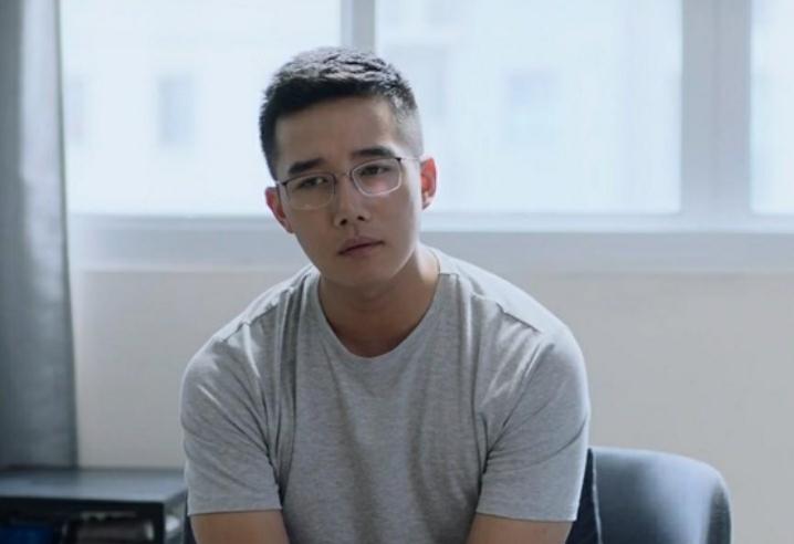 小舍得钟益在爬墙上课片段,小舍得钟益和张雪儿最后结局