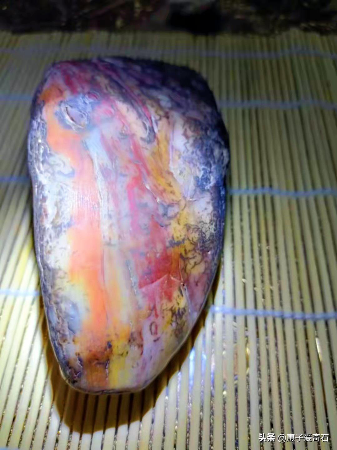 甘肃奇石玉石大全,甘肃奇石大全