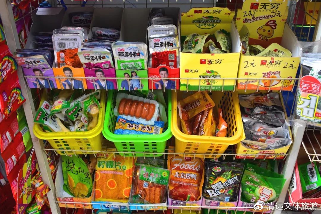 在学校旁边适合什么样的小吃店,在学校开什么小吃馆