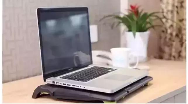 电脑打字慢怎么调整快一点,怎么让电脑变得和网吧的一样快