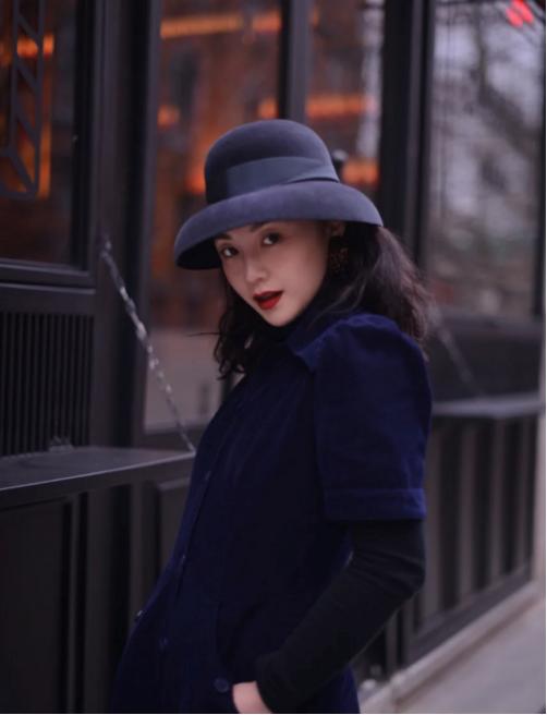 如何知道自己的脸型适合什么帽子,根据脸型挑选帽子这样才不显脸大