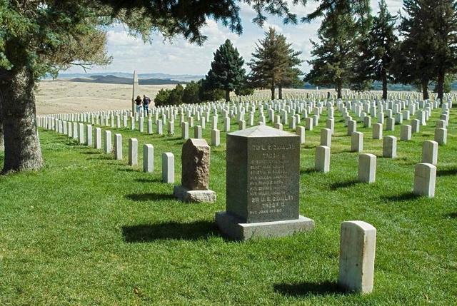 哪些行业比较赚钱风险低,现在社会最赚钱的十大行业