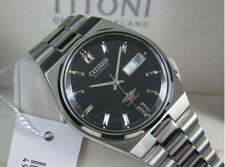 西铁城的机械表好还是光能表好,西铁城有机械表吗