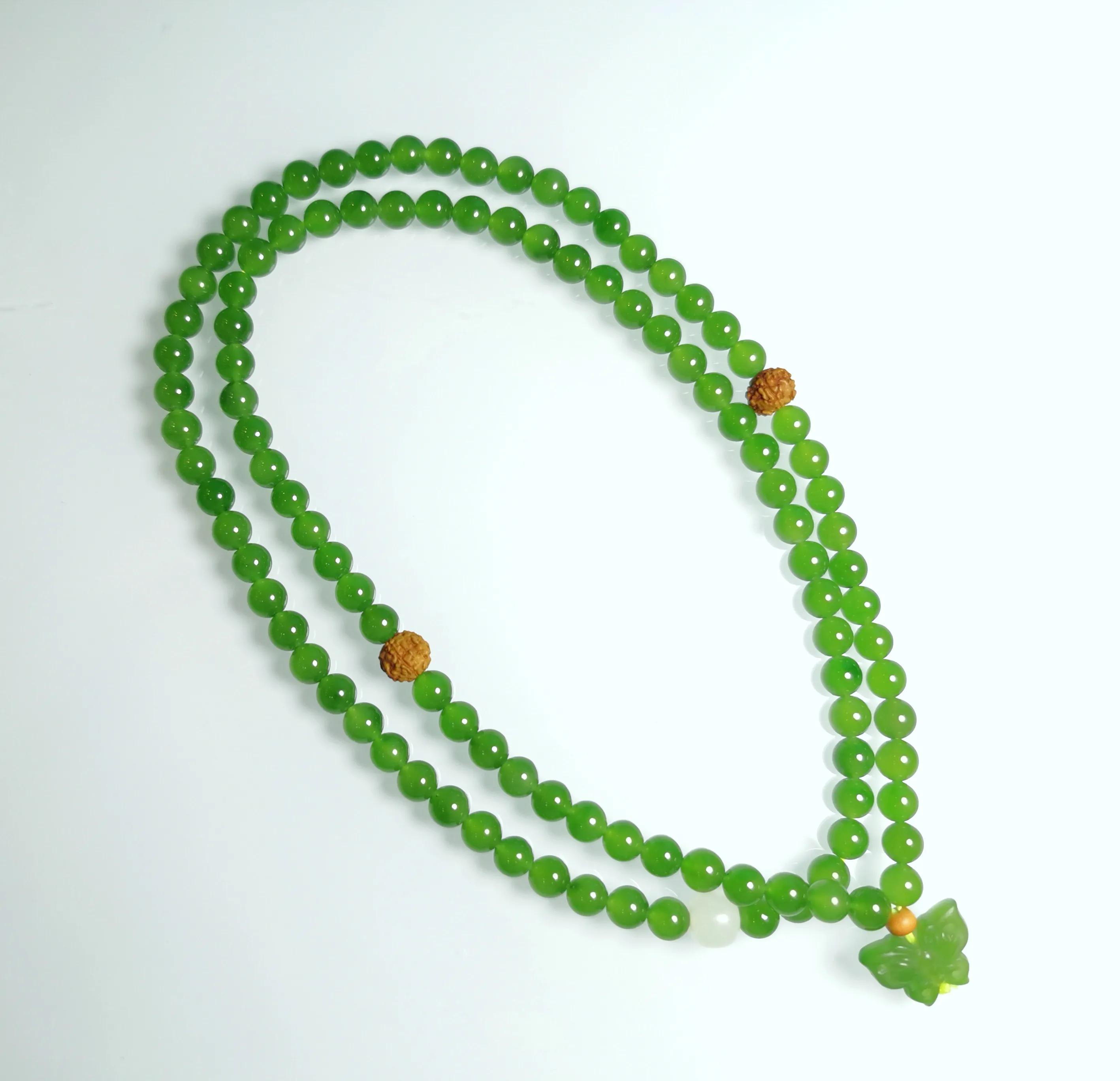 和田玉中的新宠,翡翠新宠蓝水