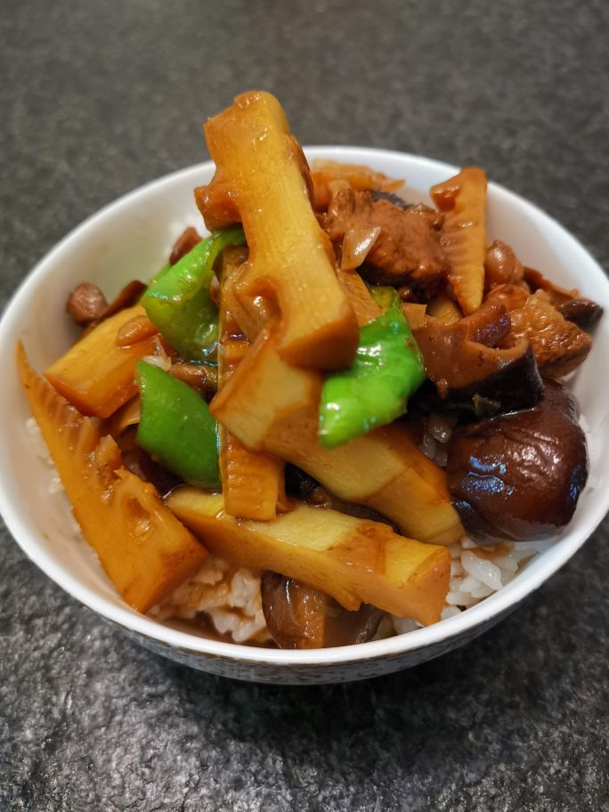 新鲜竹笋的家常做法简单又好吃,鲜竹笋怎么做好吃又简单家常做法