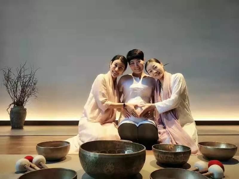 幸福的婚姻，就如音钵与钵锤｜心韵同门丽娜