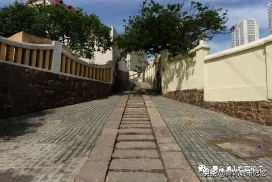 青岛中山路上著名的老街,青岛太平路街景