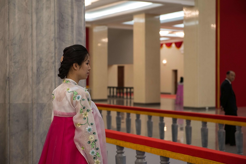 网友评价,真漂亮的朝鲜女子