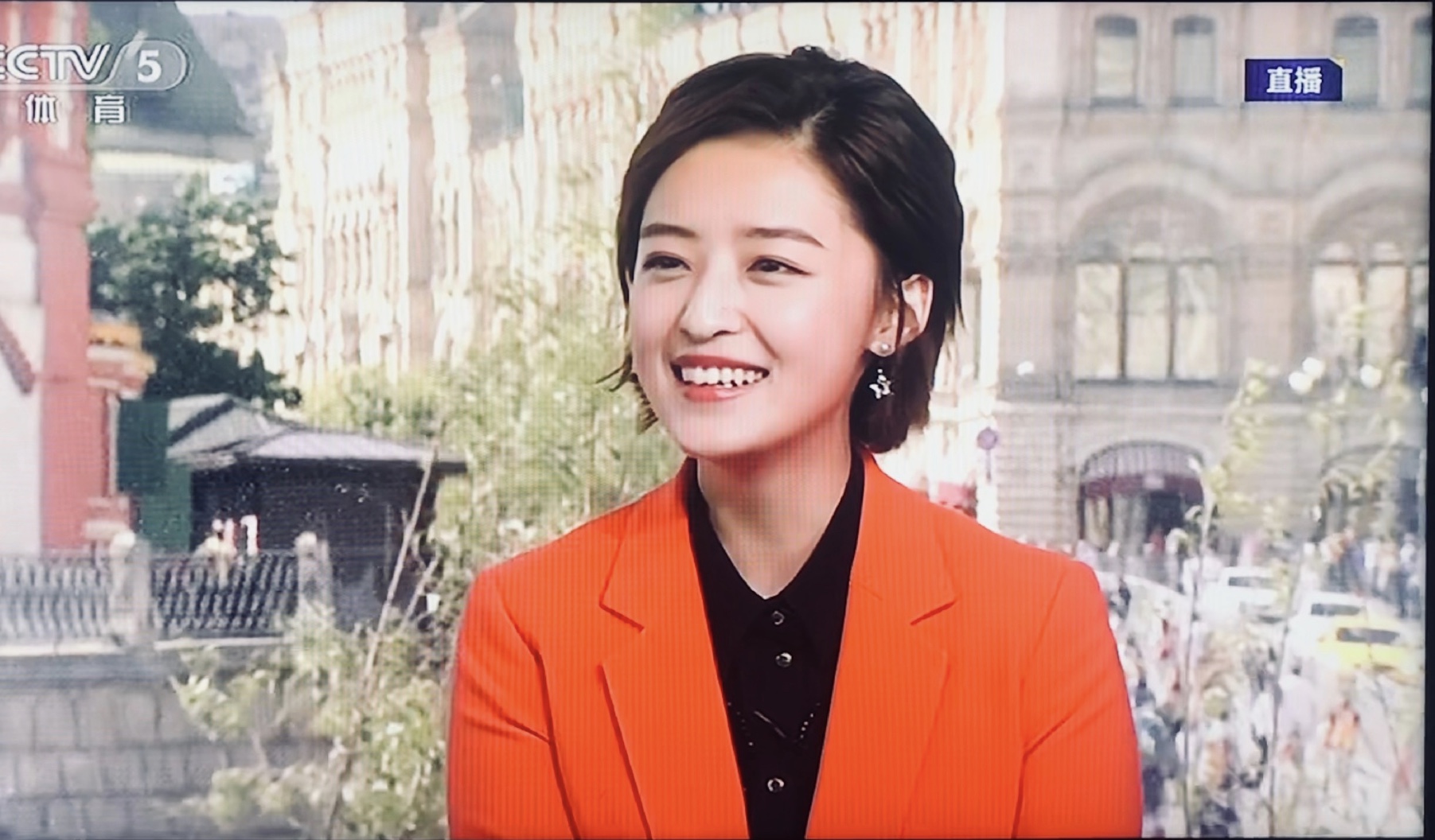 天下足球2017女主持人,天下足球最新女主持