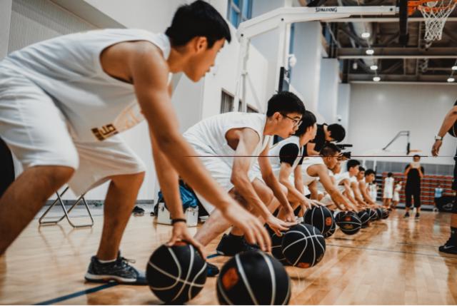 幼儿篮球训练方法3-6岁体能,篮球团队意识