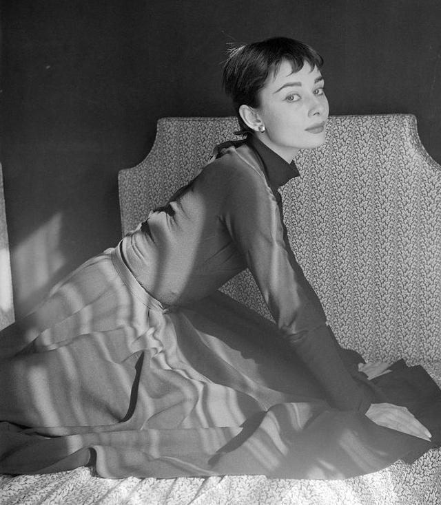 纪梵希与赫本比婚姻更长久的爱,纪梵希与赫本相识相知相伴42年