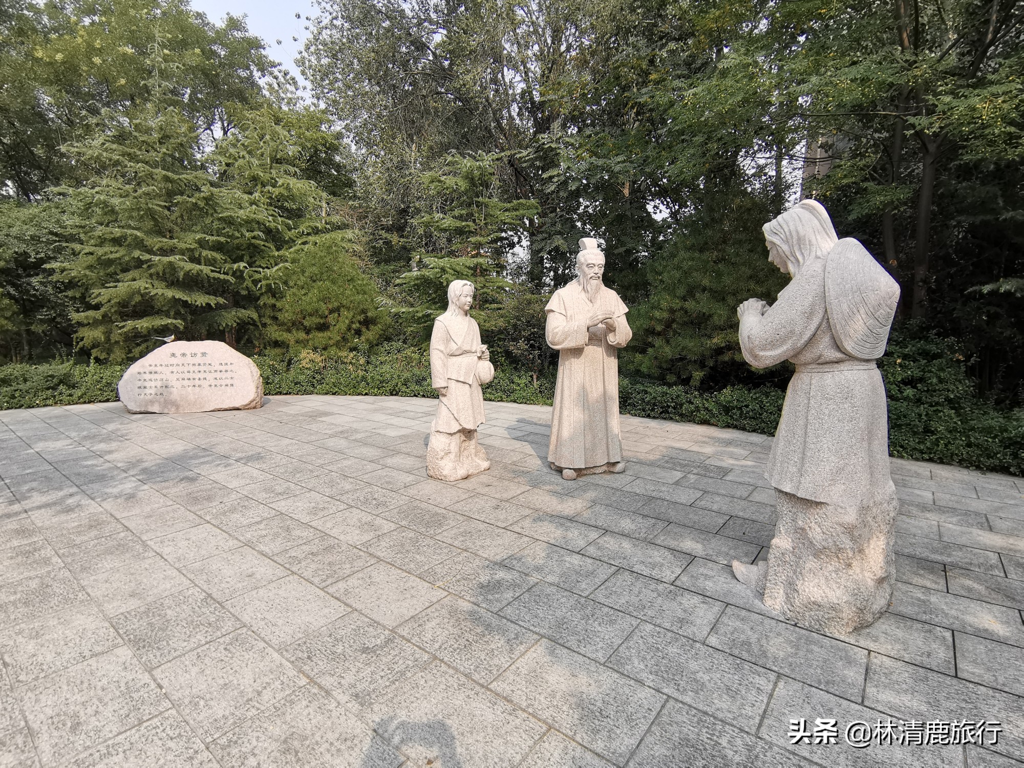 济南千佛山万佛洞的大佛像,济南千佛山多高免费