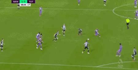 日本韩国足球近十年交锋,日本足球在国际赛事中的表现如何