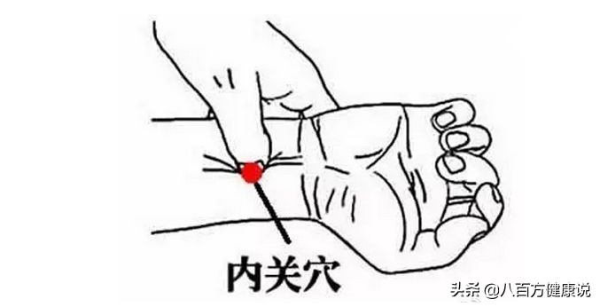 落枕脖子疼最快的缓解手法,落枕后脖颈痛最快的缓解方法