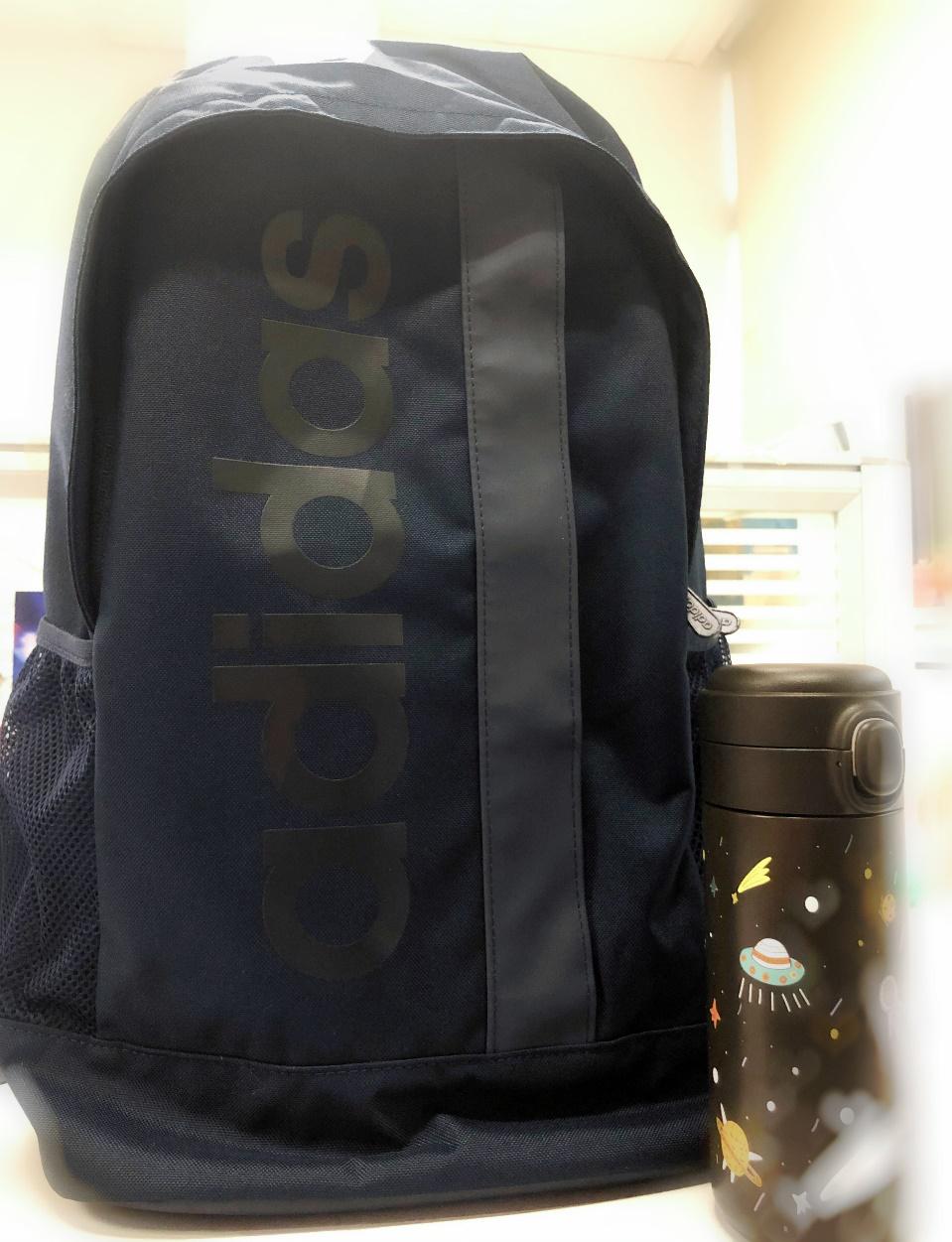 adidas阿迪达斯印花双肩包ij5632,adidas双肩包红色带点橙色