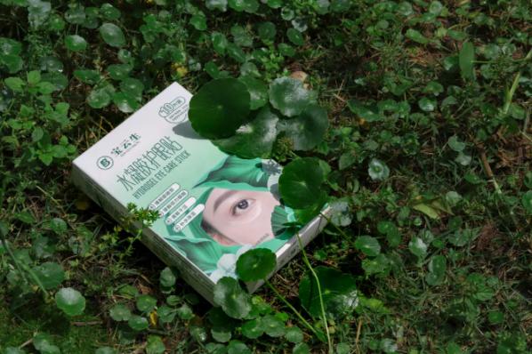 老花镜要根据瞳距配吗,父母戴的老花镜推荐