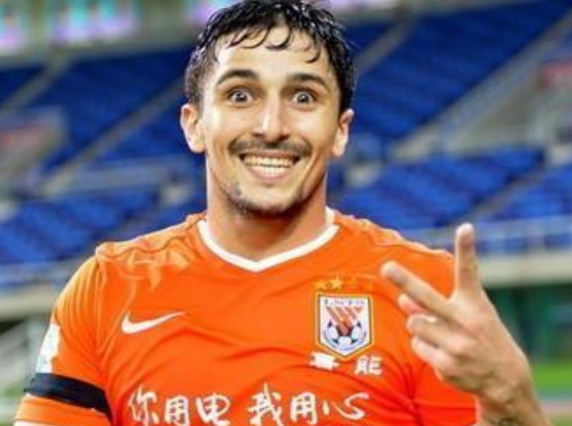 中国足球归化还有必要继续吗,中国足球目前归化成功了几人