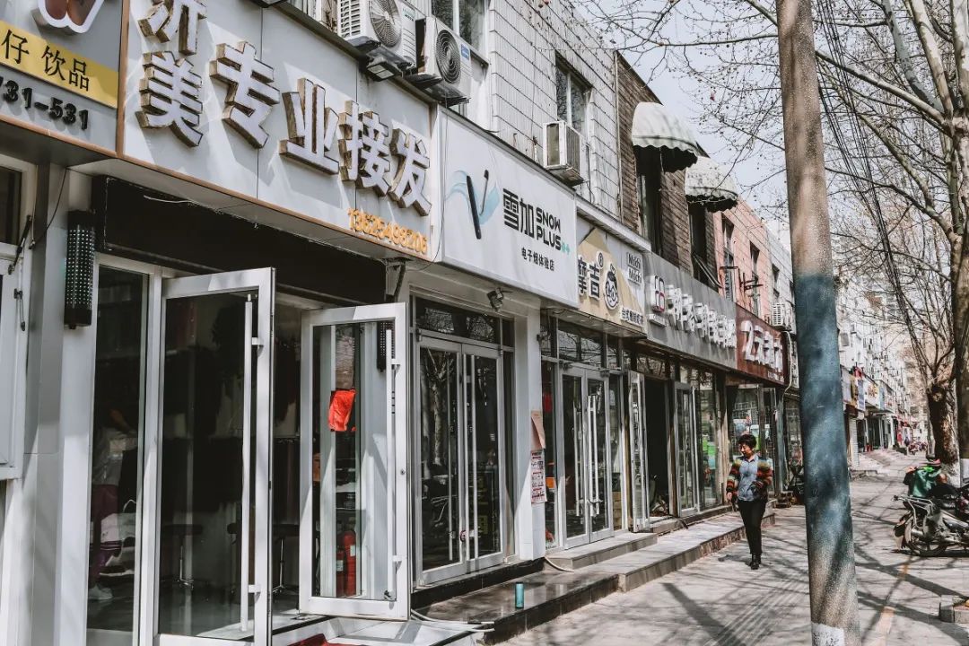 八蜡庙街涑河南街美食,八腊庙街的提拉米苏店