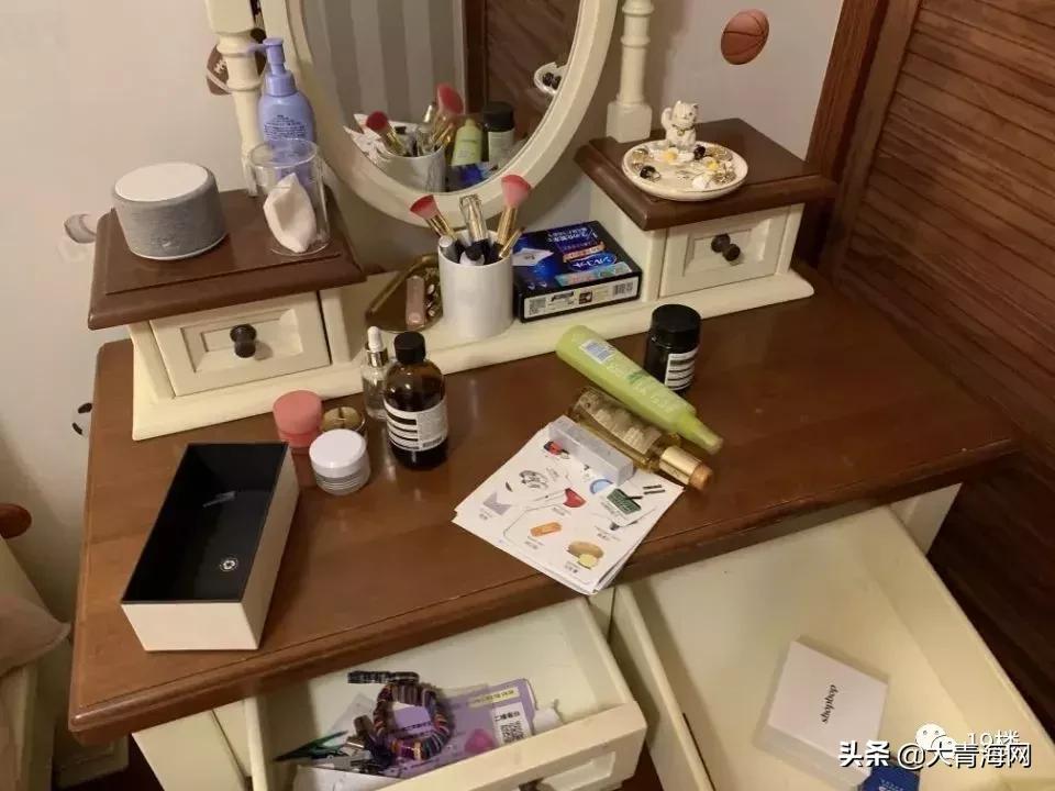 小男孩心疼妈妈垃圾分类太辛苦,孩子在家垃圾分类家长评价