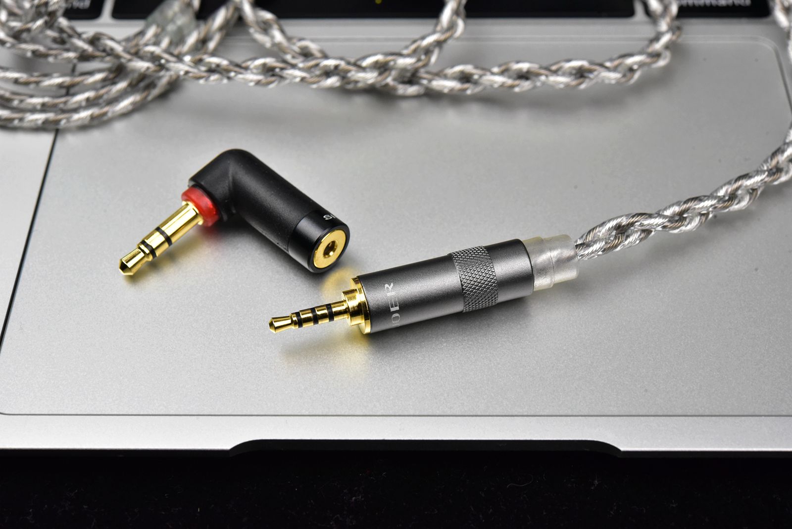 静电耳机平民,200元内音质最好的静电耳机