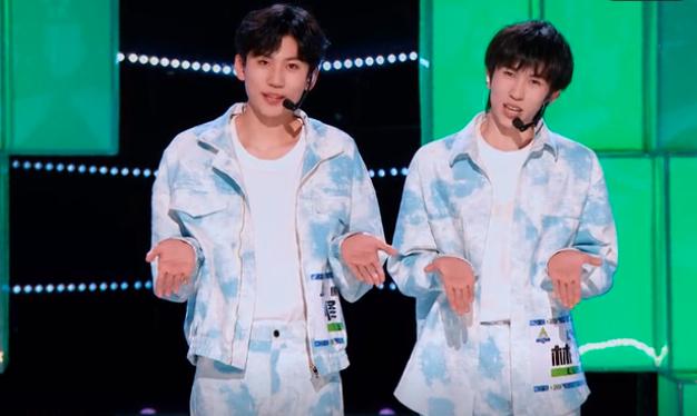 破音、装可爱、塑料兄弟情,他们那么普通却那么自信