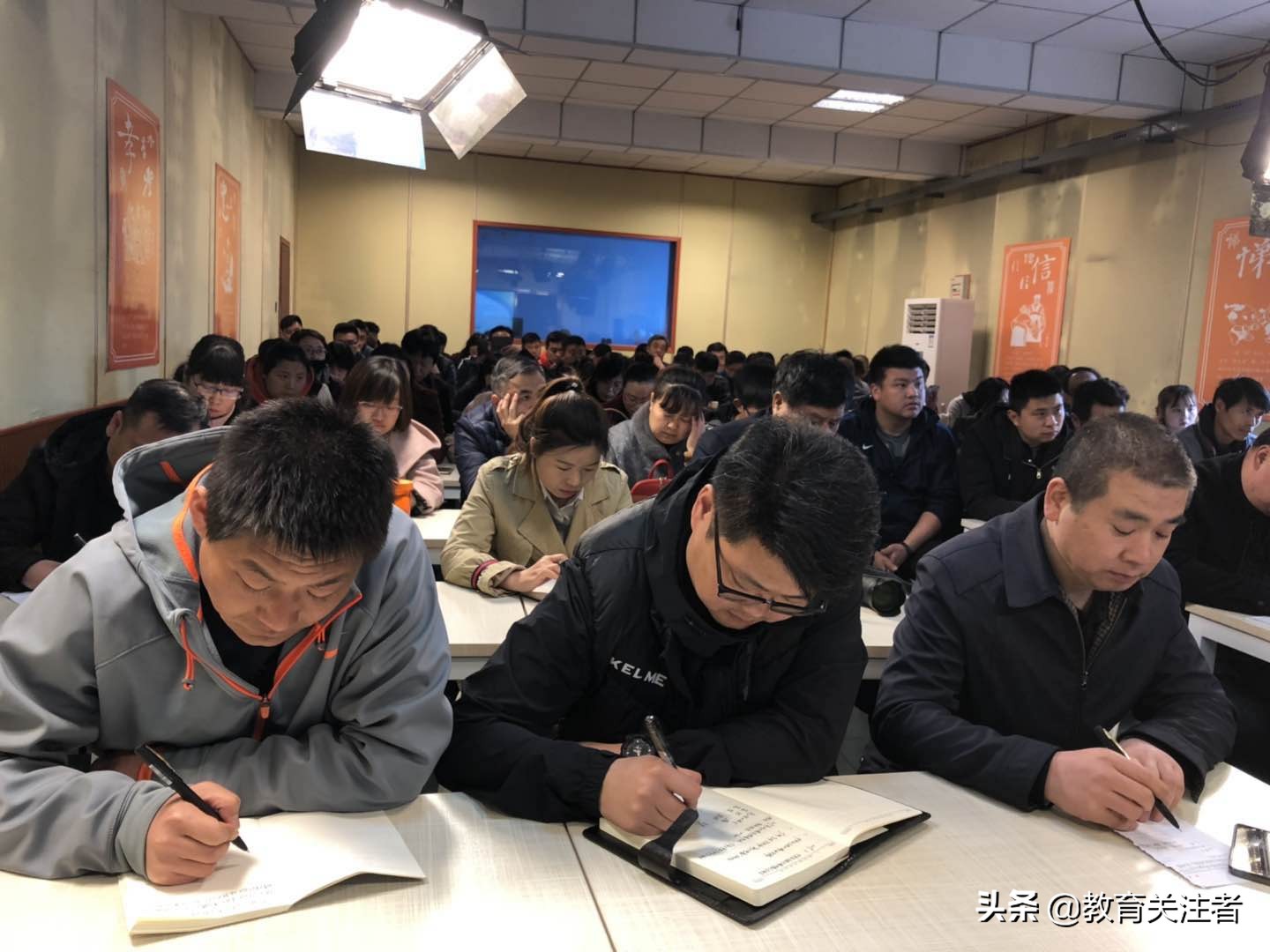 阳光课间展演,阳光体育大课间展师生风采