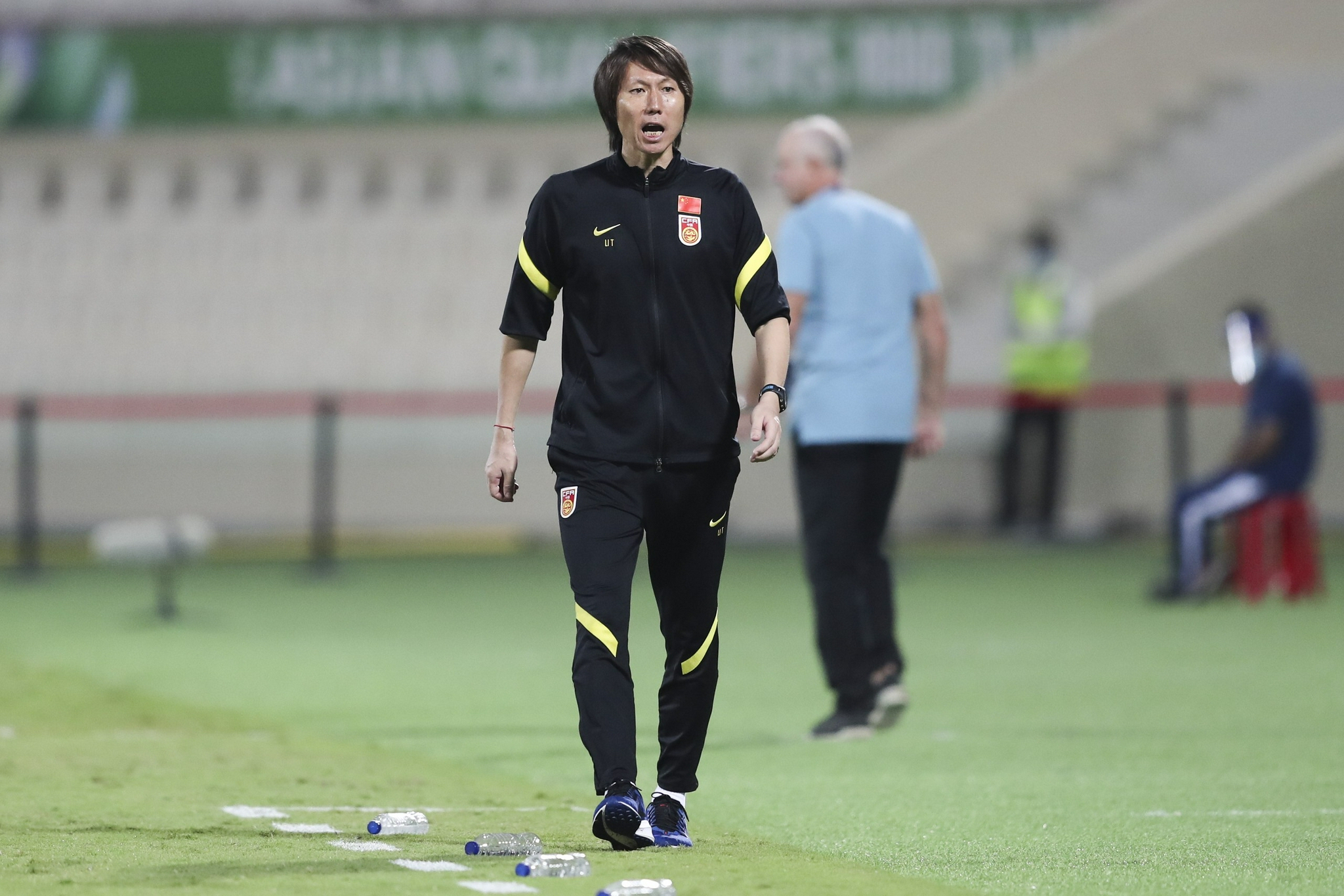 赛后发布会李铁霸气,李铁发布会逆转