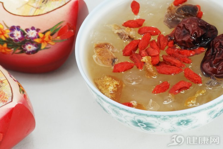 你不知道的燕窝的特殊养生功效,燕窝的养生知识大全