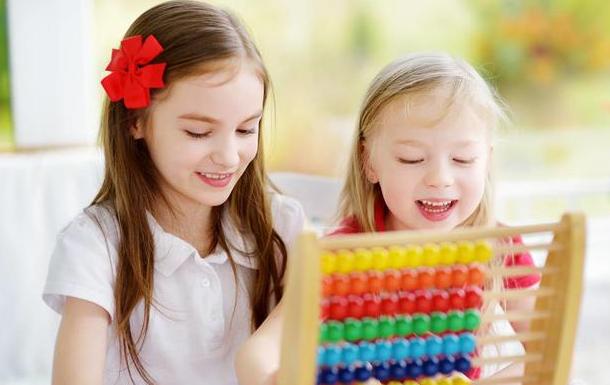 幼儿园的孩子攀比心理怎么办,幼儿园孩子爱攀比的原因