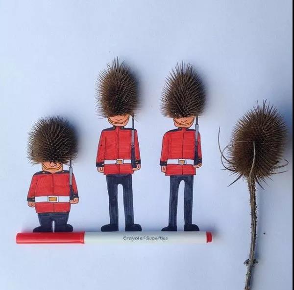 你可以擦掉那滴水,或者顺势用它画点不一样的美丽