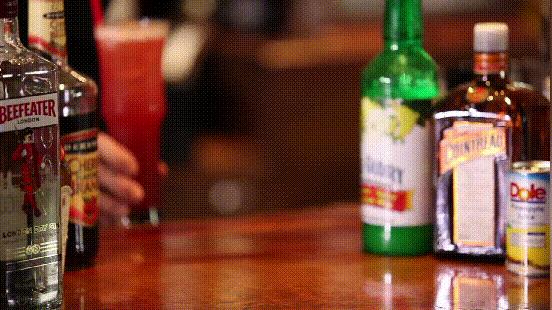 世界经典鸡尾酒大全珍藏版,鸡尾酒入门篇最常用的六款基酒