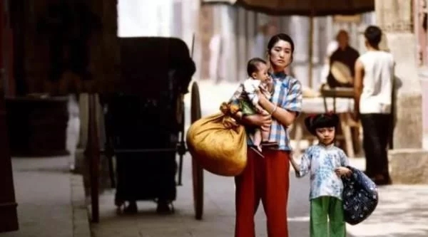 活着这部电影对未来的看法,活着这部电影的寓意